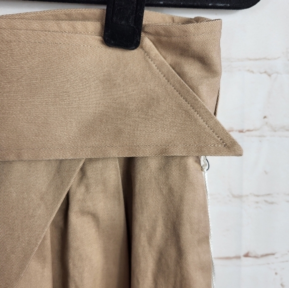 Song of Style Revolve Preppy Belted Pleated High Waist Trousers Khaki Beige M - Picture 10 of 15